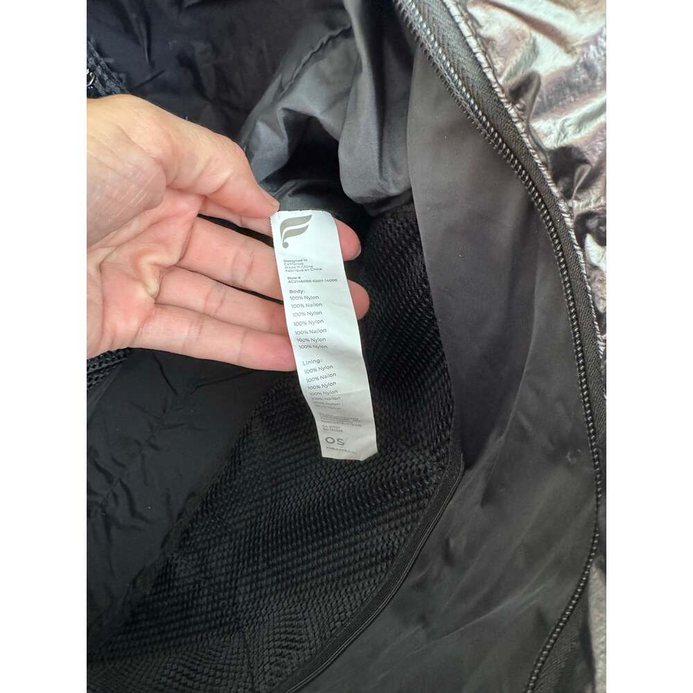 Fabletics Weekender Tote - Picture 6 of 6